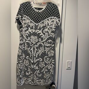 BEAUTIFUL SEQUIN AND BEADED DRESSY DRESS!